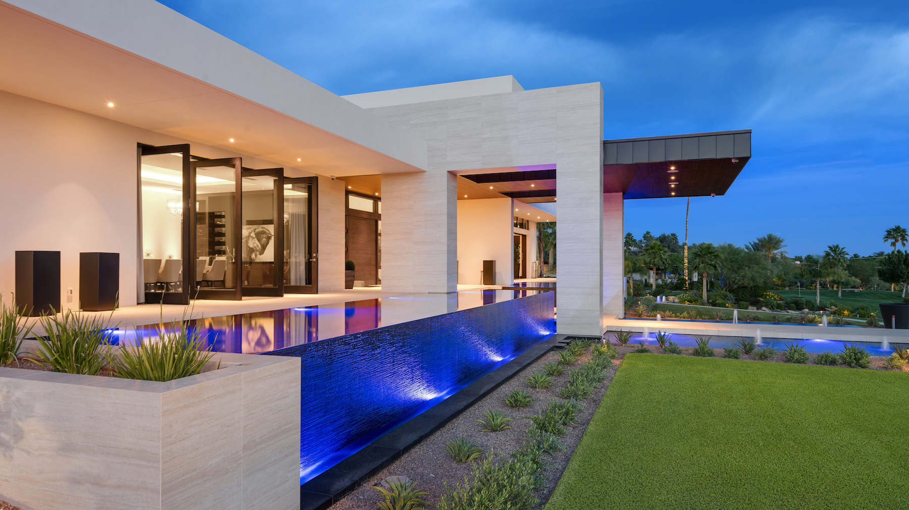 Estate at Camelback Mountain architecture by Drewett Works