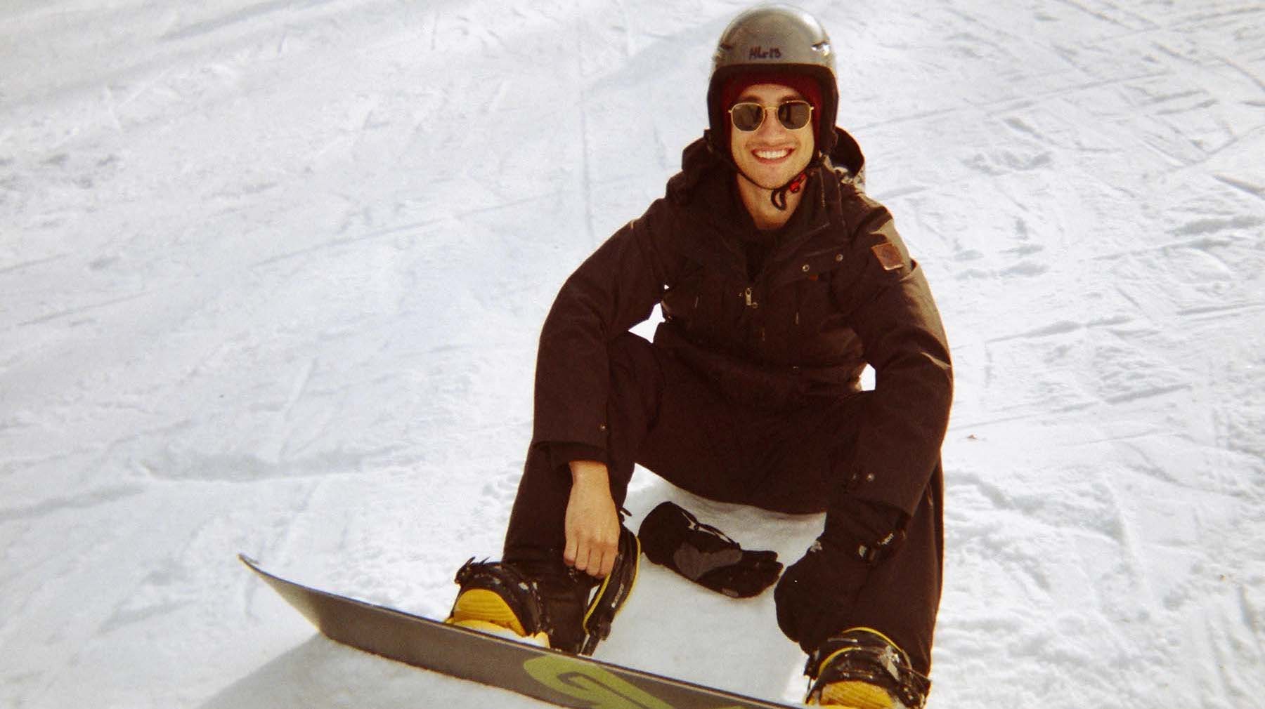 Kyle Balster snowboarding